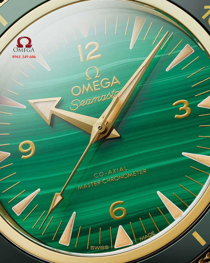 Đồng hồ hãng Omega mặt xanh Omega Seamaster 234.63.41.21.99.001
