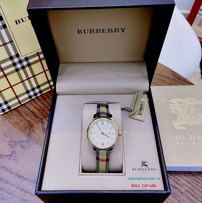 Đồng hồ nữ đẳng cấp Burberry BU10104