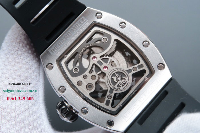Đồng hồ to đẹp mặt kính chống trầy xước Richard Mille RM 57-01 Jackie Chan