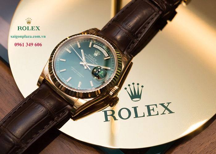 Đồng hồ chính hãng Rolex Day-Date 118138 mặt xanh lá vỏ vàng 18k dây nâu