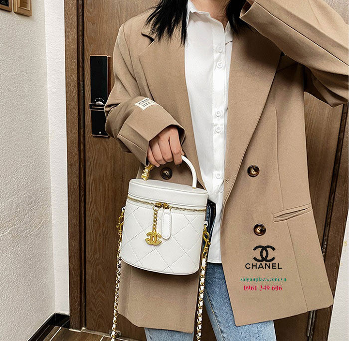 Túi xách nữ da mềm hàng hiệu Chanel Vanity C024212