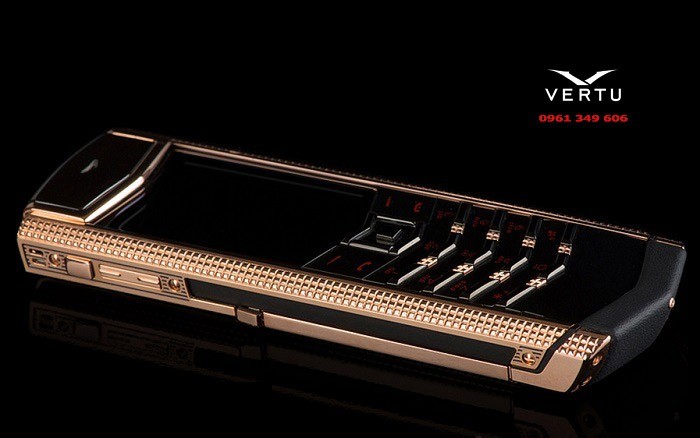 Điện thoại Vertu Signature S Clous de Paris Red Gold VT 87