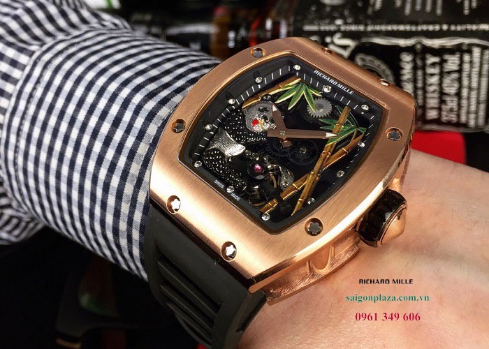 Bộ sưu tập 8 mẫu đồng hồ Richard Mille RM26-02 Gấu Trúc