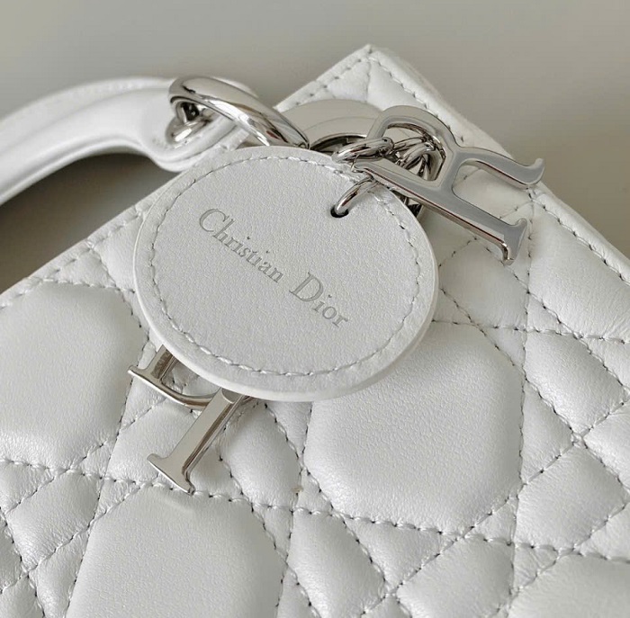 Túi xách tay nữ Dior Mini Lady Dior Handbag PH159259 màu trắng Shop túi hàng hiệu rep like auth uy tín giá rẻ túi DIOR Việt nam