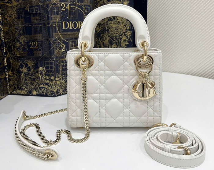 Túi da thật nữ Dior Mini Lady Dior Handbag PH159259 màu trắng Túi xách tay nữ Dior Mini Lady Dior Handbag PH159259 màu trắng