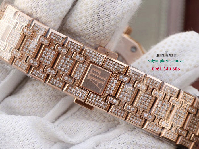 Đồng hồ vàng hồng dây đeo đính đá hiệu Audemars Piguet Royal Oak 15400.OR