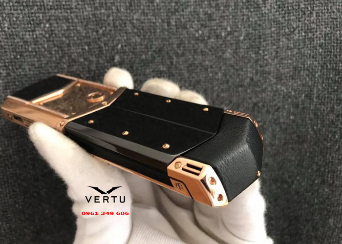 Điện thoại Vertu chính hãng Đà Nẵng Vertu Signature S Red Gold with Diamond