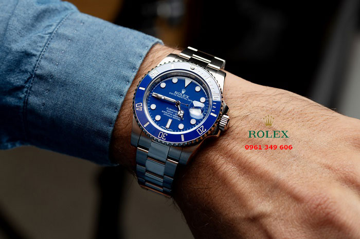 Đồng hồ Rolex đeo tay đẹp Rolex Submariner Blue Date 116619LB