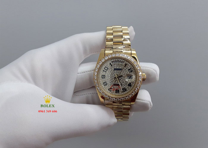 Đồng hồ mặt số chữ số ả rập Rolex Day Date RL195