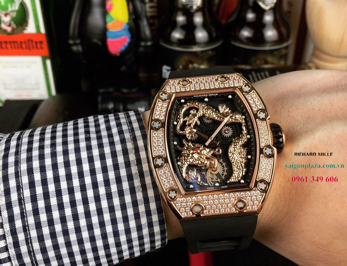 Richard Mille RM057-01 Jackie Chan Dragon Đồng hồ fake cao cấp 1:1 cho nam 