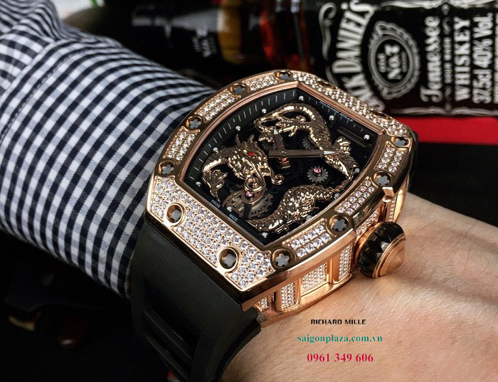 Đồng hồ nam gắn đá quý kim cương Richard Mille RM057-01 Jackie Chan rồng