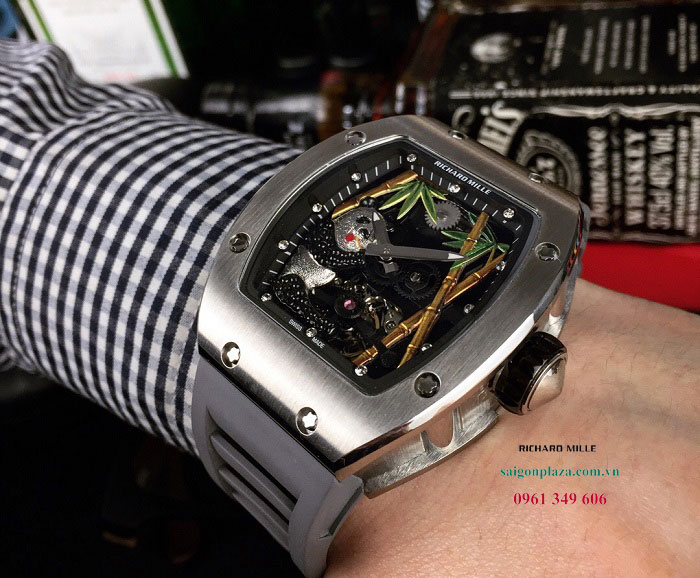 Store đồng hồ siêu cấp 1 1 chính hãng thành phố Richard Mille RM 26-02 hình gấu trúc