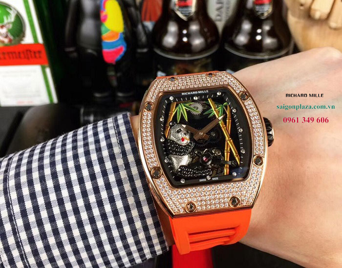 Đồng hồ gấu trúc vàng thương hiệu Richard Mille Diamond Tourbillon Panda RM026-01