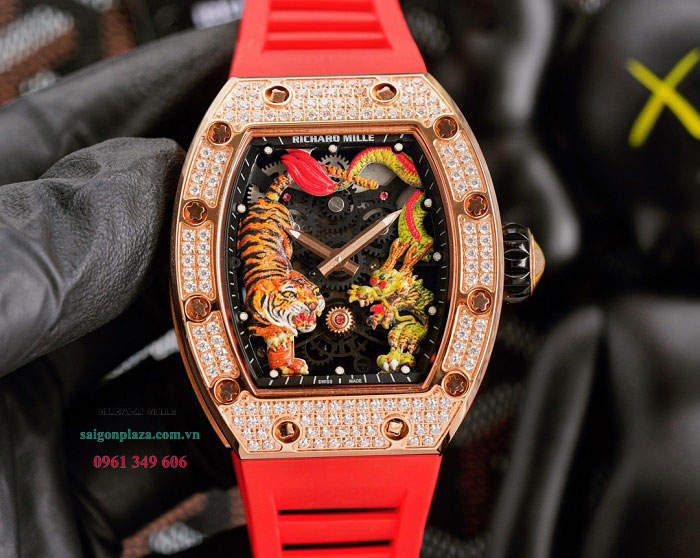 Đồng hồ Long Hổ tranh đấu Richard Mille RM51-01 vàng nạm kim cương dây đỏ