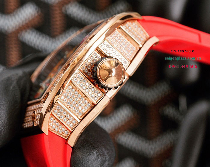 Đồng hồ giá 18 tỷ thương hiệu Richard Mille RM51-01 Ngọa Hổ Tàng Long