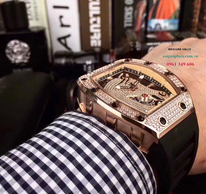 Đồng hồ mặt ngựa vàng chính hãng Richard Mille RM 52-02 đính kim cương