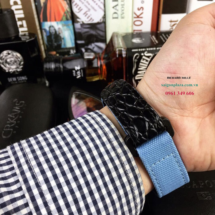 Đồng hồ đeo tay nam dây vải dù chính hãng Richard Mille RM 53-01