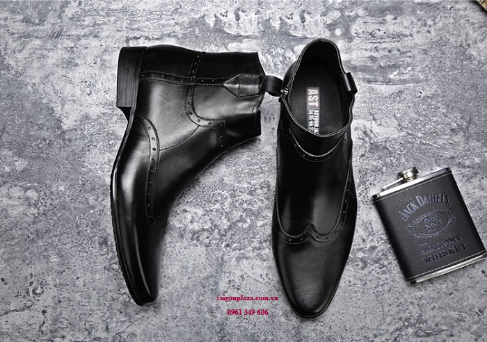 Những mầu giày da nam nổi tiếng nhất Aston Martin M69257