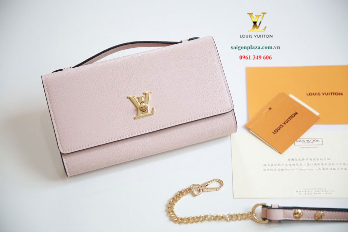 Túi xách Hàng hiệu Louis Vuitton Lockme M56136