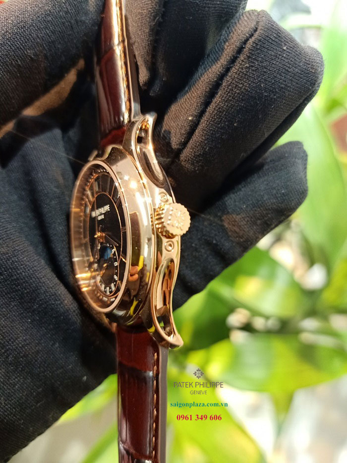 Đồng hồ vàng 18k dây da bò cá sấu Patek Philippe 5205R
