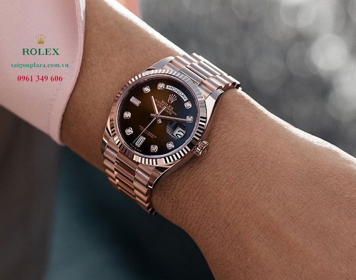 Trung tâm thương mại đồng hồ cao cấp hiệu Rolex Day-Date 128235-0037