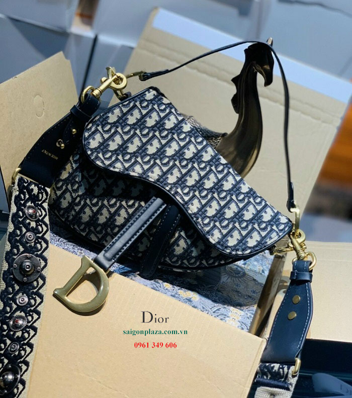 Túi nữ Dior vải thổ cẩm sang trọng Dior Saddle Bag D200321