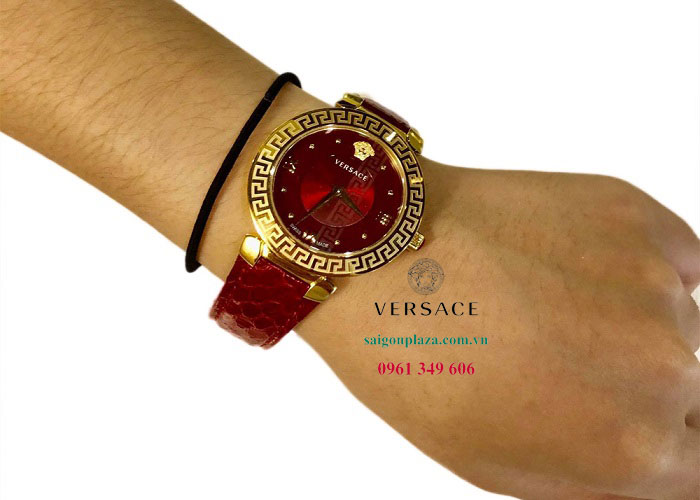 shop đồng hồ chính hãng tại đà nẵng Versace Daphnis V16080017